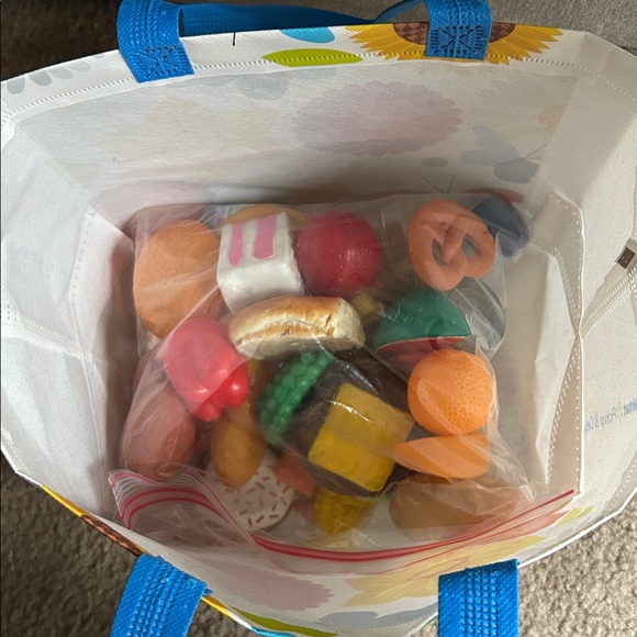 Assorted Toy Food Set - Picture 7 of 7